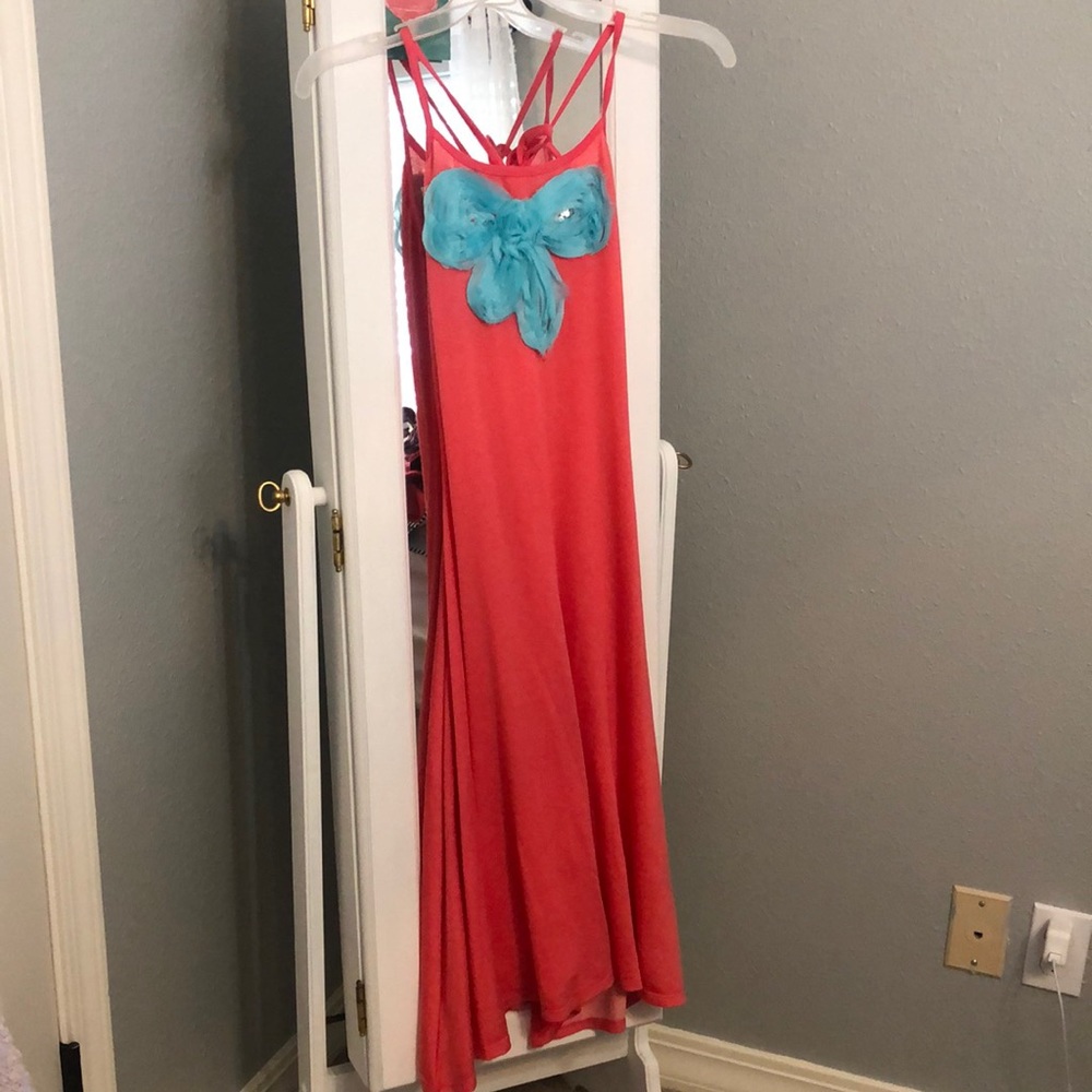 Girls dress